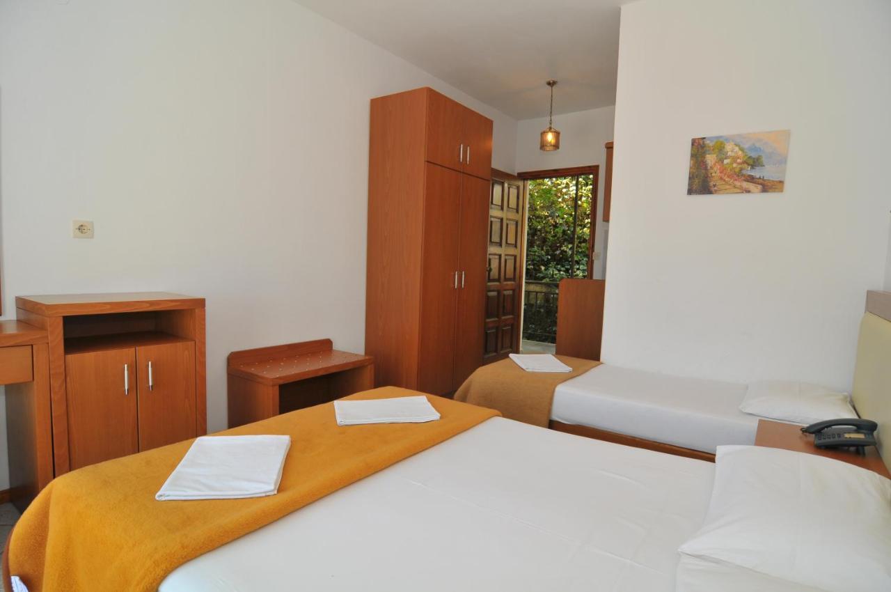 Hotel Emerald Chrysi Ammoudia Extérieur photo