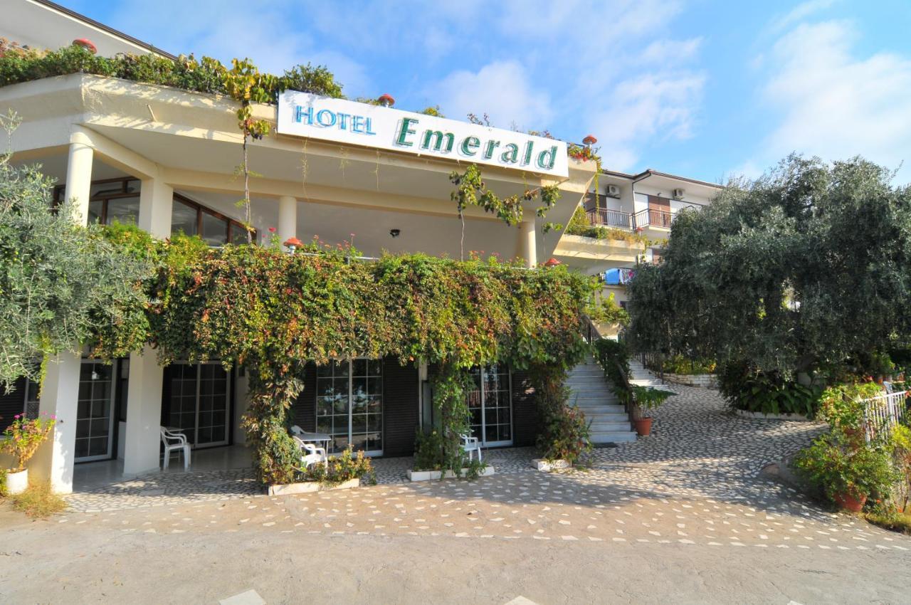 Hotel Emerald Chrysi Ammoudia Extérieur photo