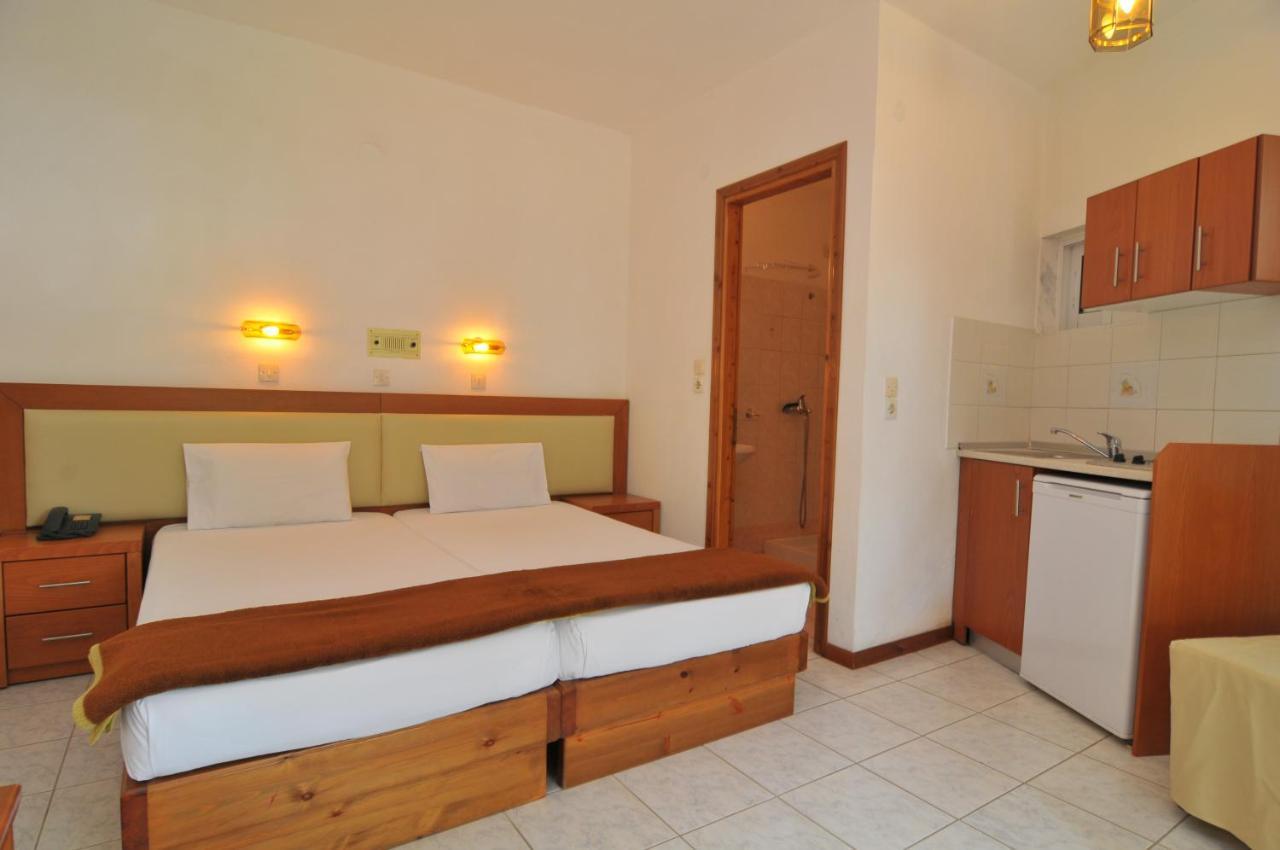 Hotel Emerald Chrysi Ammoudia Extérieur photo