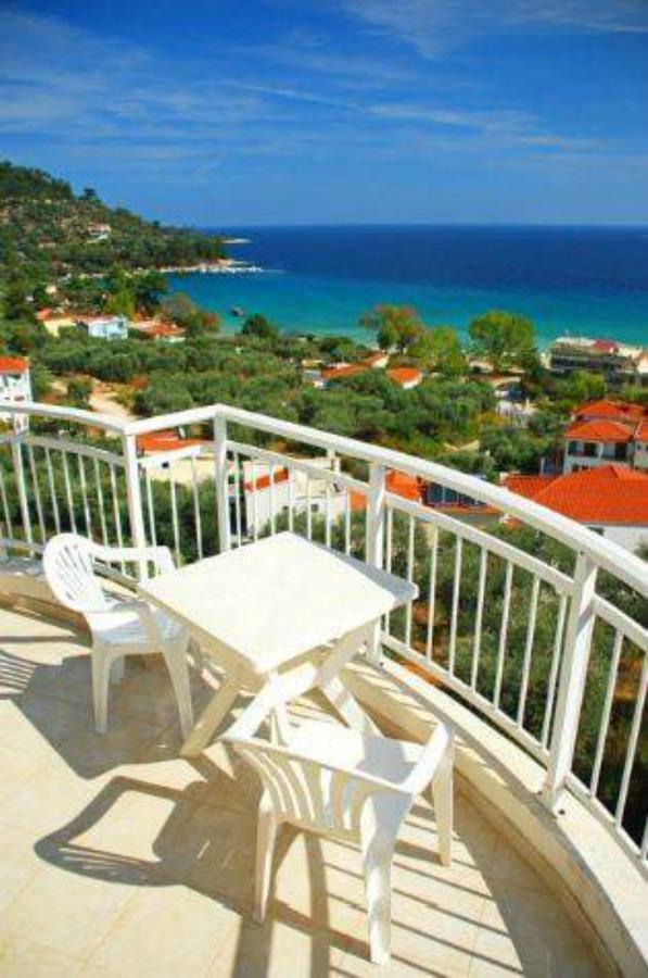 Hotel Emerald Chrysi Ammoudia Extérieur photo