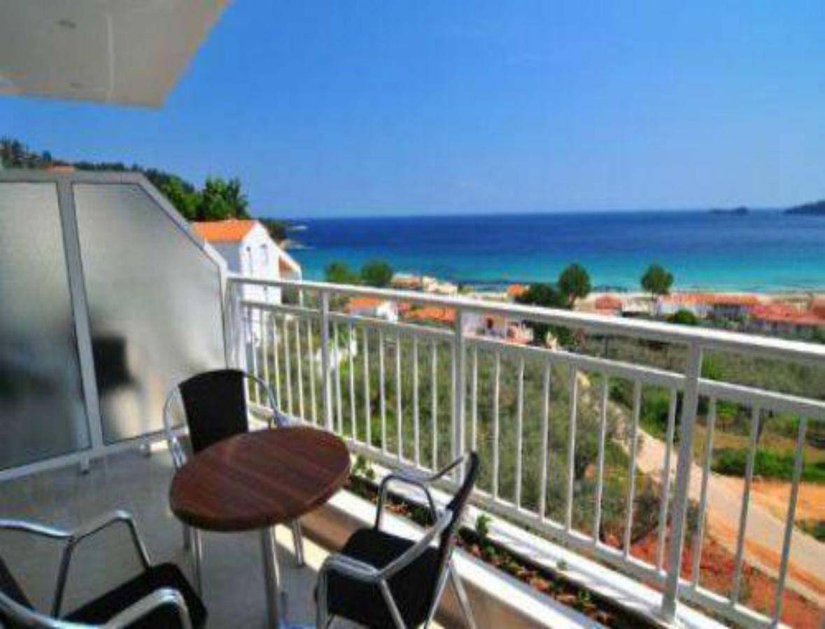 Hotel Emerald Chrysi Ammoudia Extérieur photo
